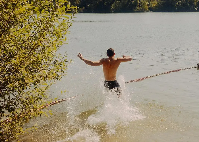 Azur Waldcamping Auwaldsee 3*