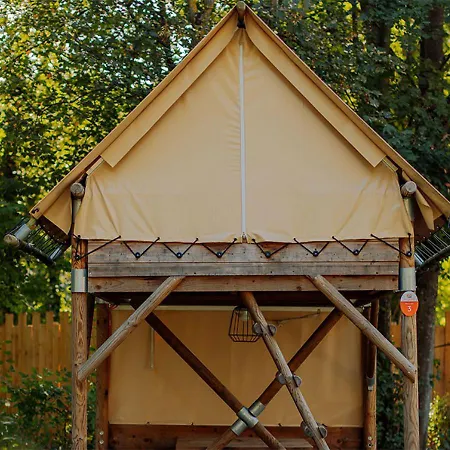 Azur Waldcamping Auwaldsee Resort 3*