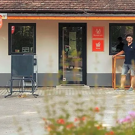 Azur Waldcamping Auwaldsee Ingolstadt