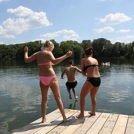 Azur Waldcamping Auwaldsee 3* Ingolstadt